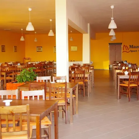 Alojamento de Turismo Selvagem Mazury Sport Club *
