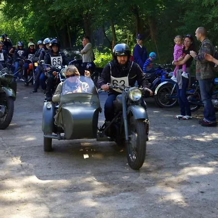 Mazury Sport Club بيت خشبي *